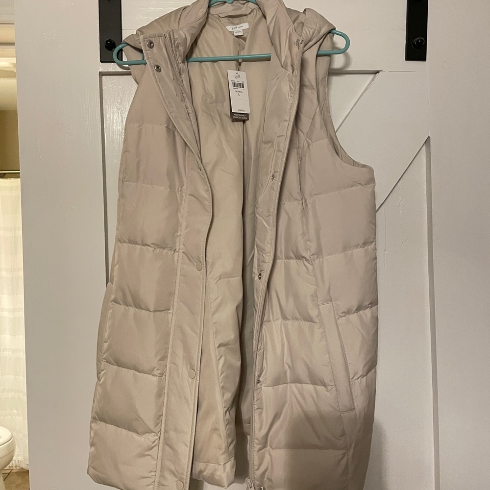 J Jill down vest w/hood. New w/tags.